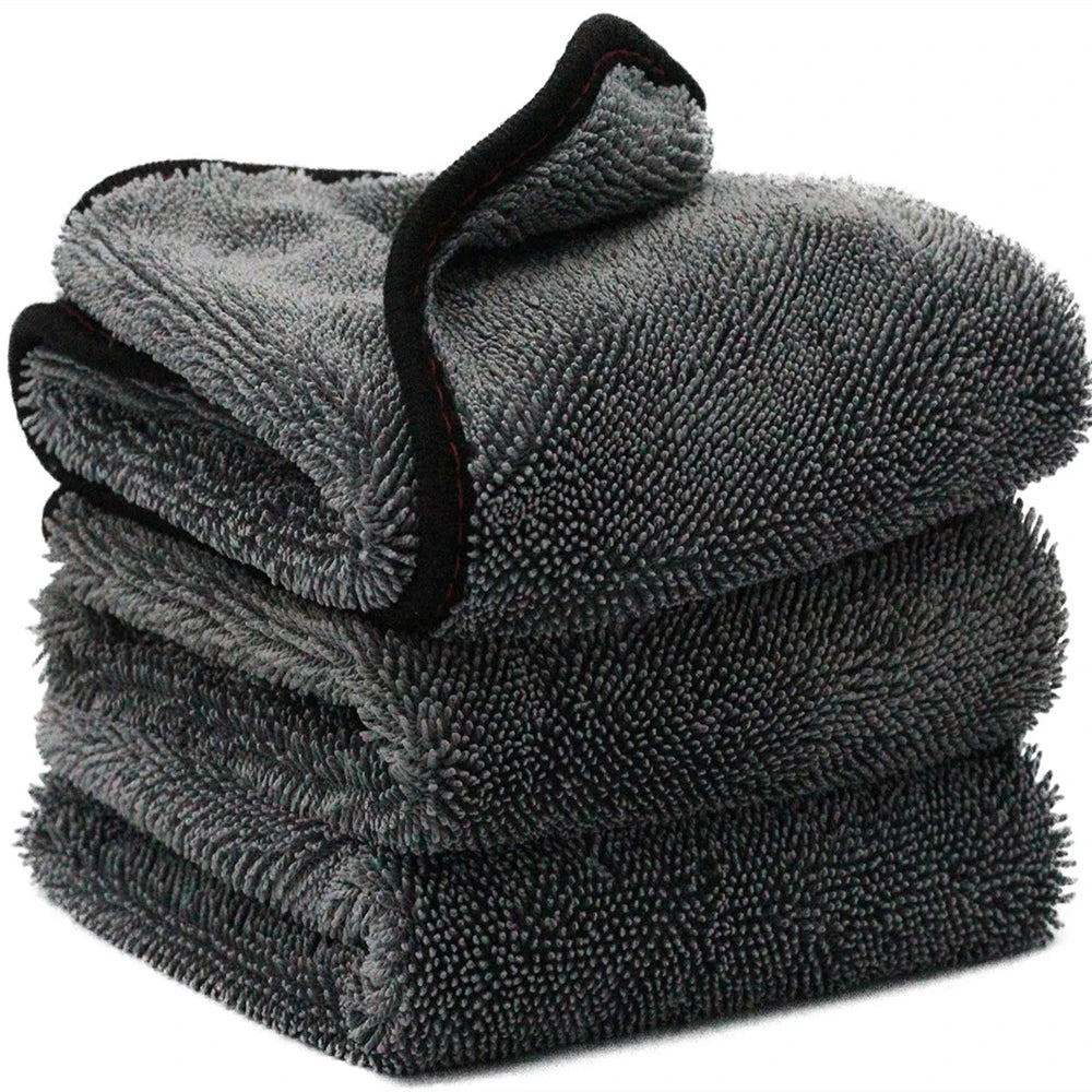 The HydroGuard: Twisted Loop Microfiber Drying Towel